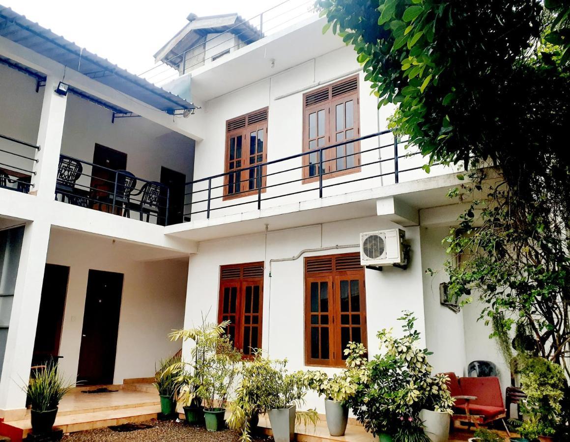Emarald Holiday Homes Anuradhapura Kültér fotó