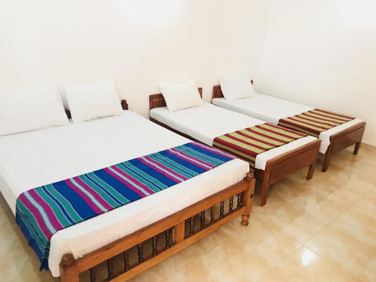 Emarald Holiday Homes Anuradhapura Szoba fotó